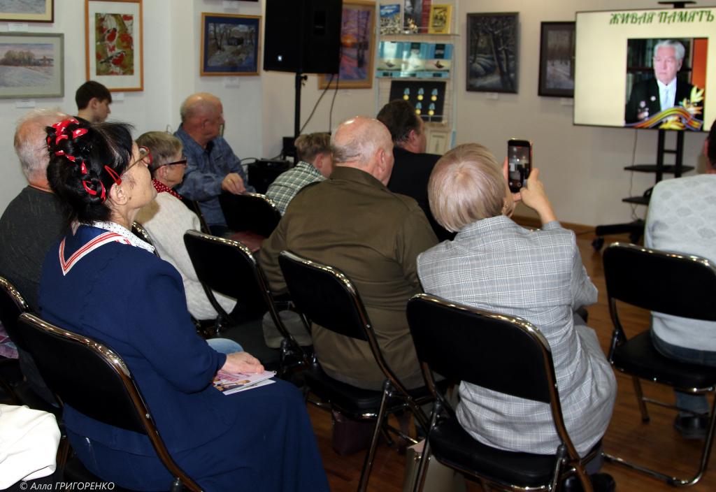 Литературный вечер «Живая память», посвящённый 100 летию со дня рождения Владислава Мефодьевича Шаповалова — писателя фронтовика, издателя и почётного гражданина региона.